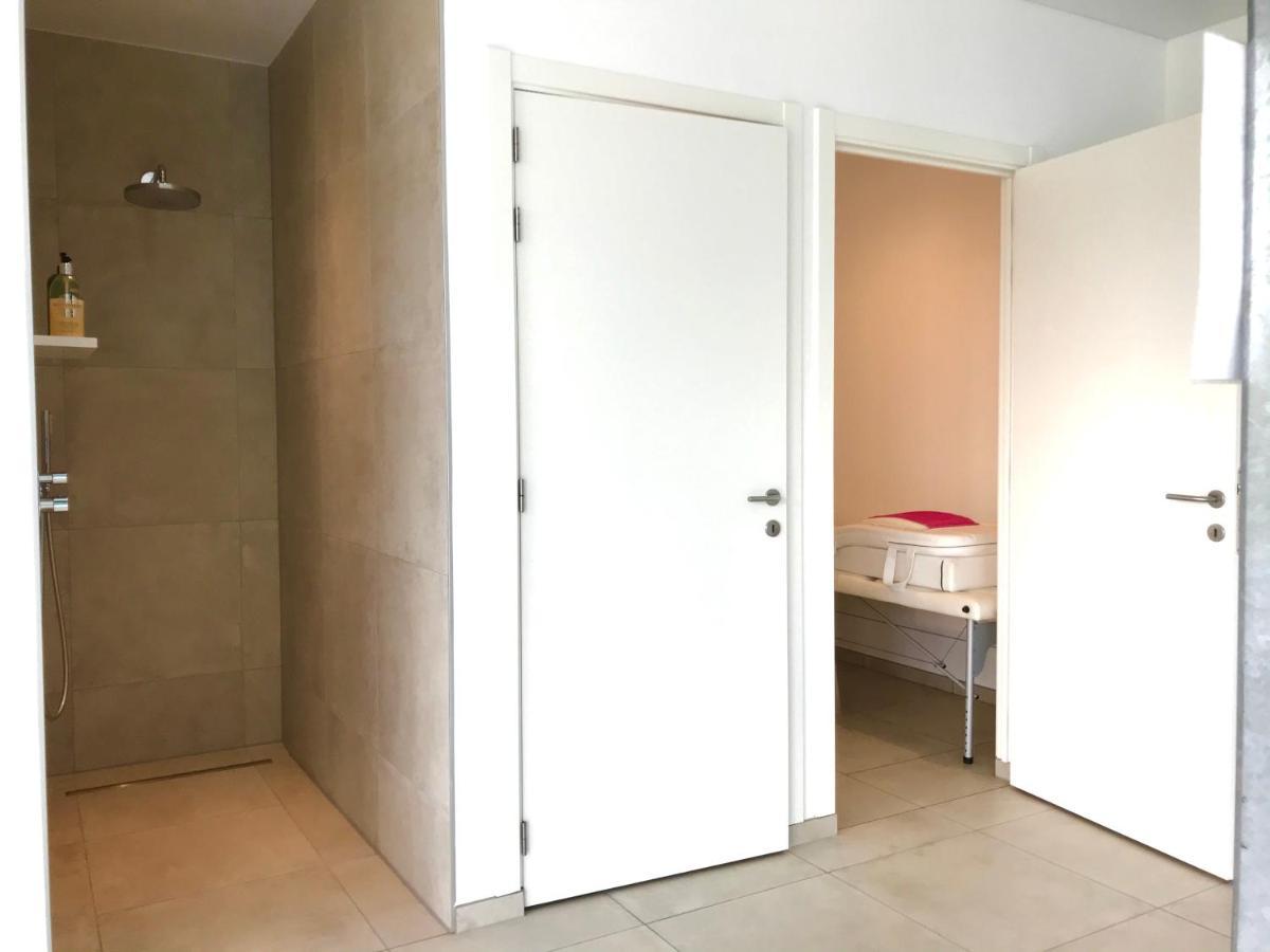 Vita Roka Met Extra Luxe Prive Wellness Ursel Buitenkant foto