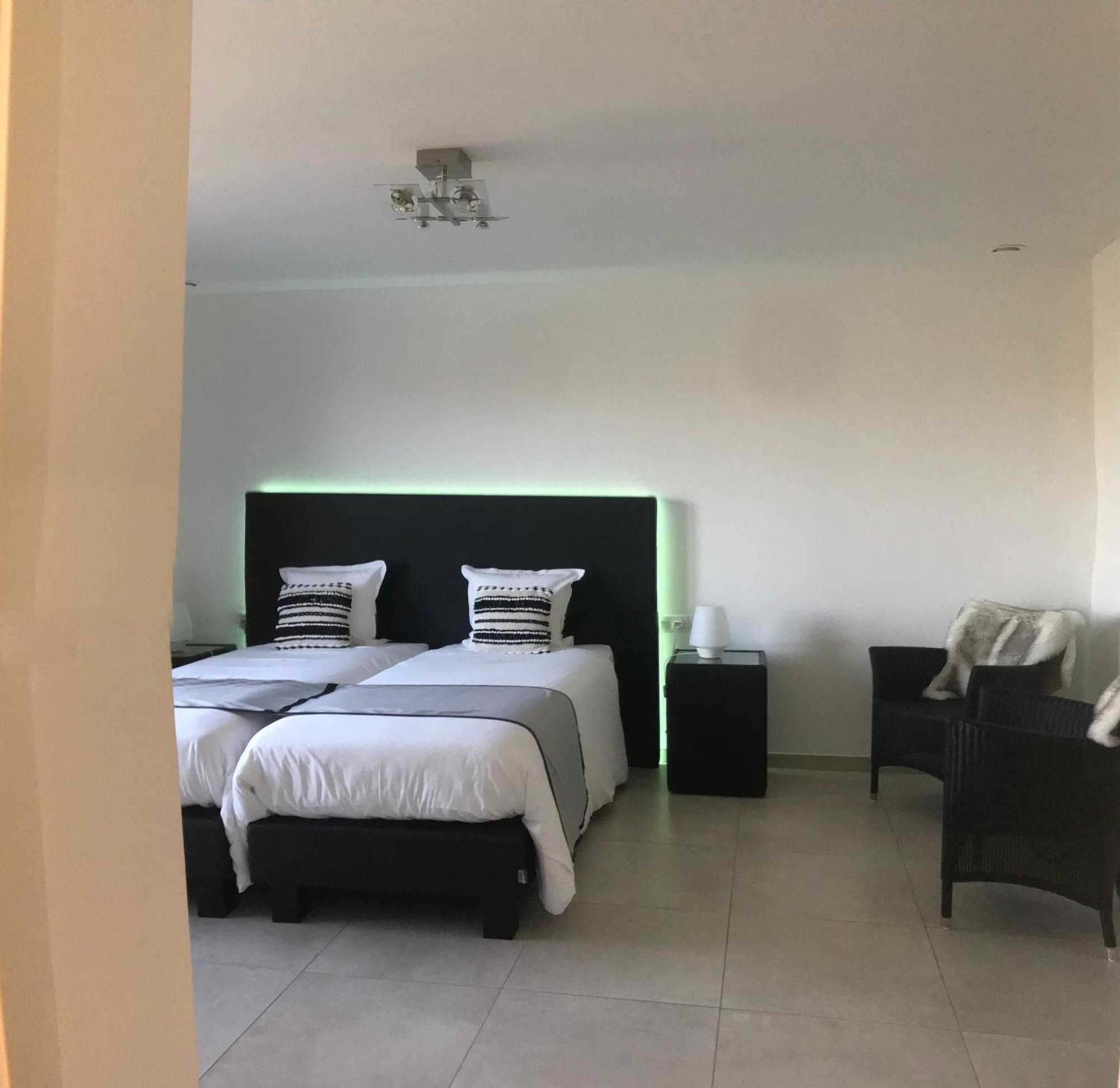 Vita Roka Met Extra Luxe Prive Wellness Ursel Buitenkant foto